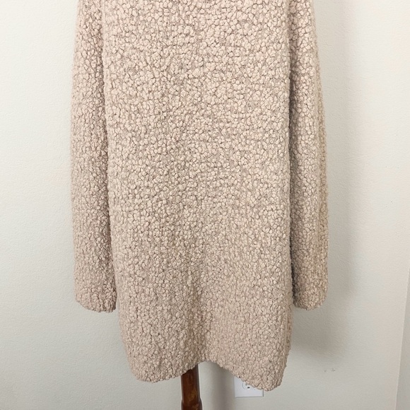 Barefoot Dreams Boucle Tan Shawl Cardi Cardigan Sweater Shacket - Picture 10 of 15